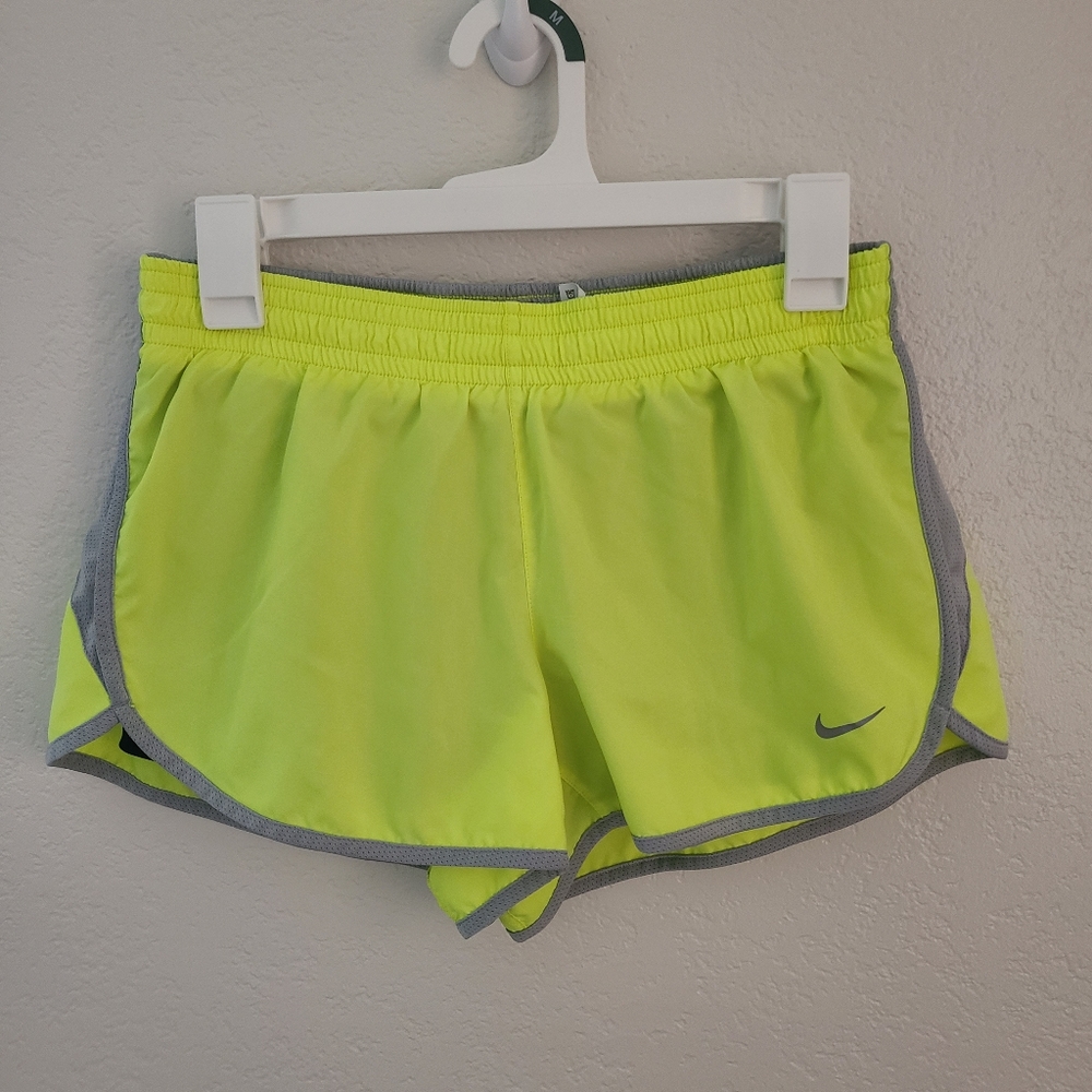 Nike Dri-Fit Tempo 3in brief lined shorts, NWOT neon acid yellow M